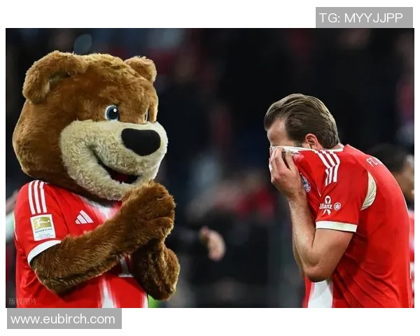 莱万重返德甲赛场遭拜仁球迷嘘声四起感叹忘恩负义情绪高涨